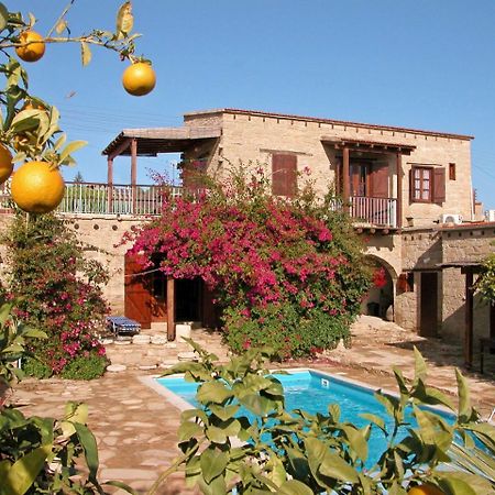 Myrto House Aparthotel Тохни Екстериор снимка